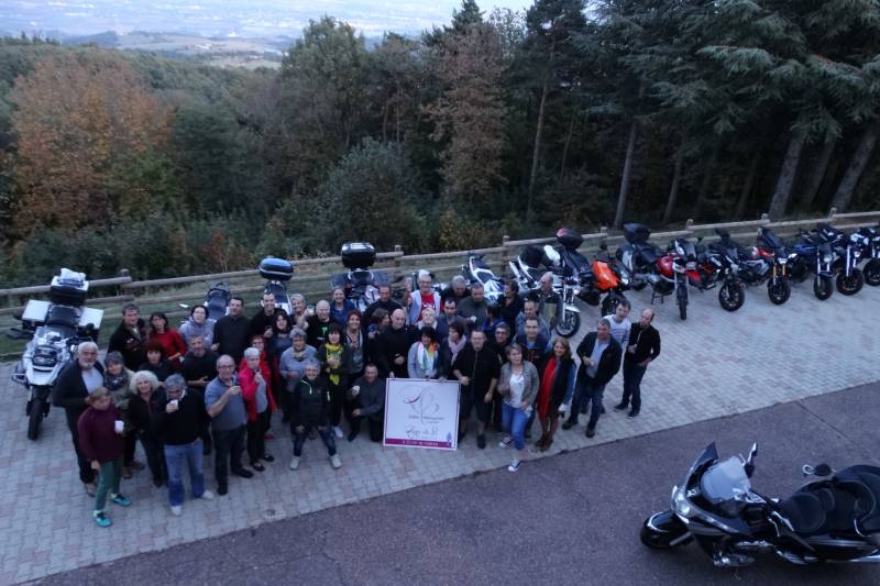 Rassemblement de motards en Ardèche proche de Valence